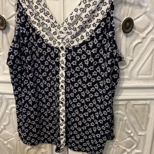 Black and white floral tank